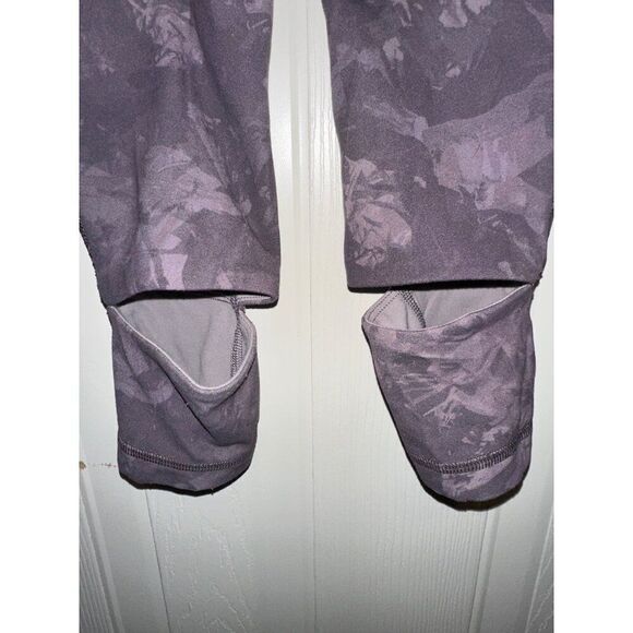 Lululemon Reversible HugโYour Core Super High Rise Tight 28" Sz 6 - Picture 13 of 16